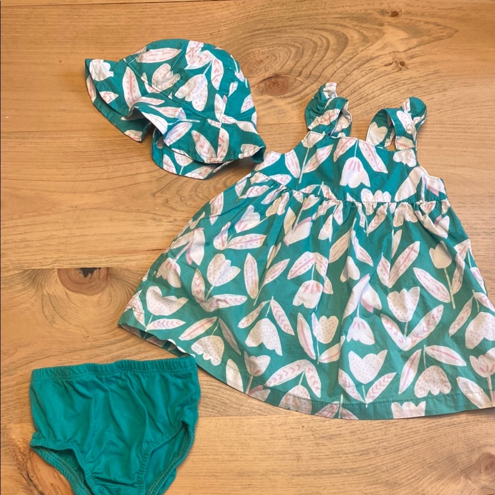 Teal Heart Patterned Kids Dress Set